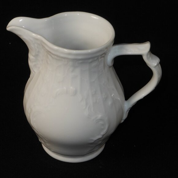 Creamer, Rosenthal Germany Classic Rose collection - Picture 1 of 5